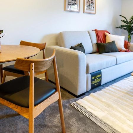 1 Bedroom 1 Bath, Executive Escape, Northlands Mall Christchurch Ngoại thất bức ảnh
